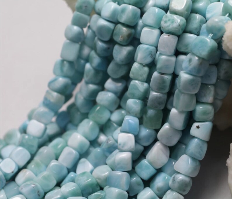 Larimar precious stone pearl of natural square shape origin Dominican Republic 5x6 MM
