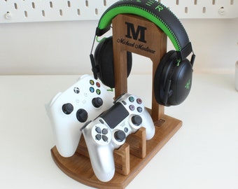 Personalized Wooden Gaming Controller & Headphone Stand: Gamer Desk Organizer