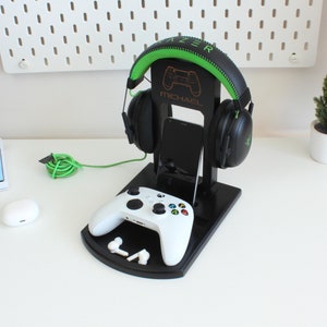 Gift headphone stand for Boyfriend, Headset Stand, Gamer gift for Men, Controller and Headset Stand, Teen boy Gift