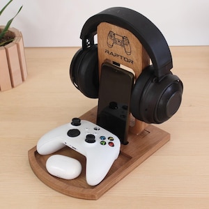 Personalized Controller & Headset Stand: Gamer Room Decor, Boyfriend Gift