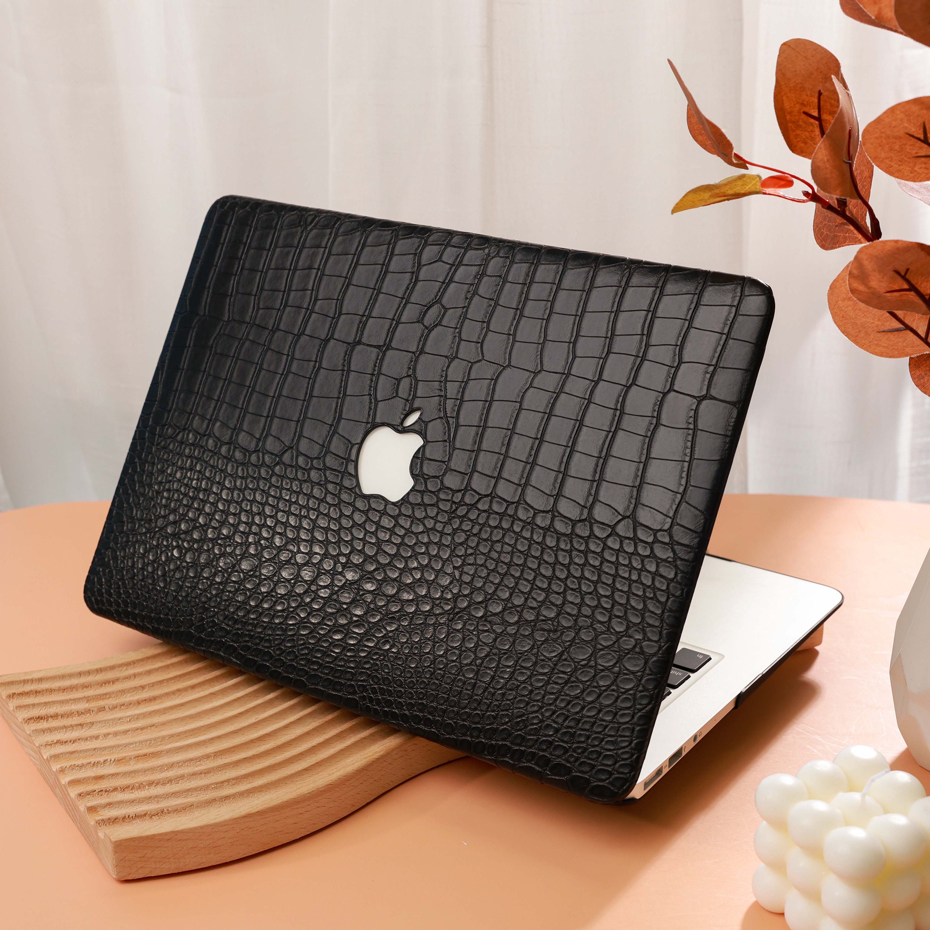 Black Crocodile Print Texture MacBook Case New MacBook M2 Air 