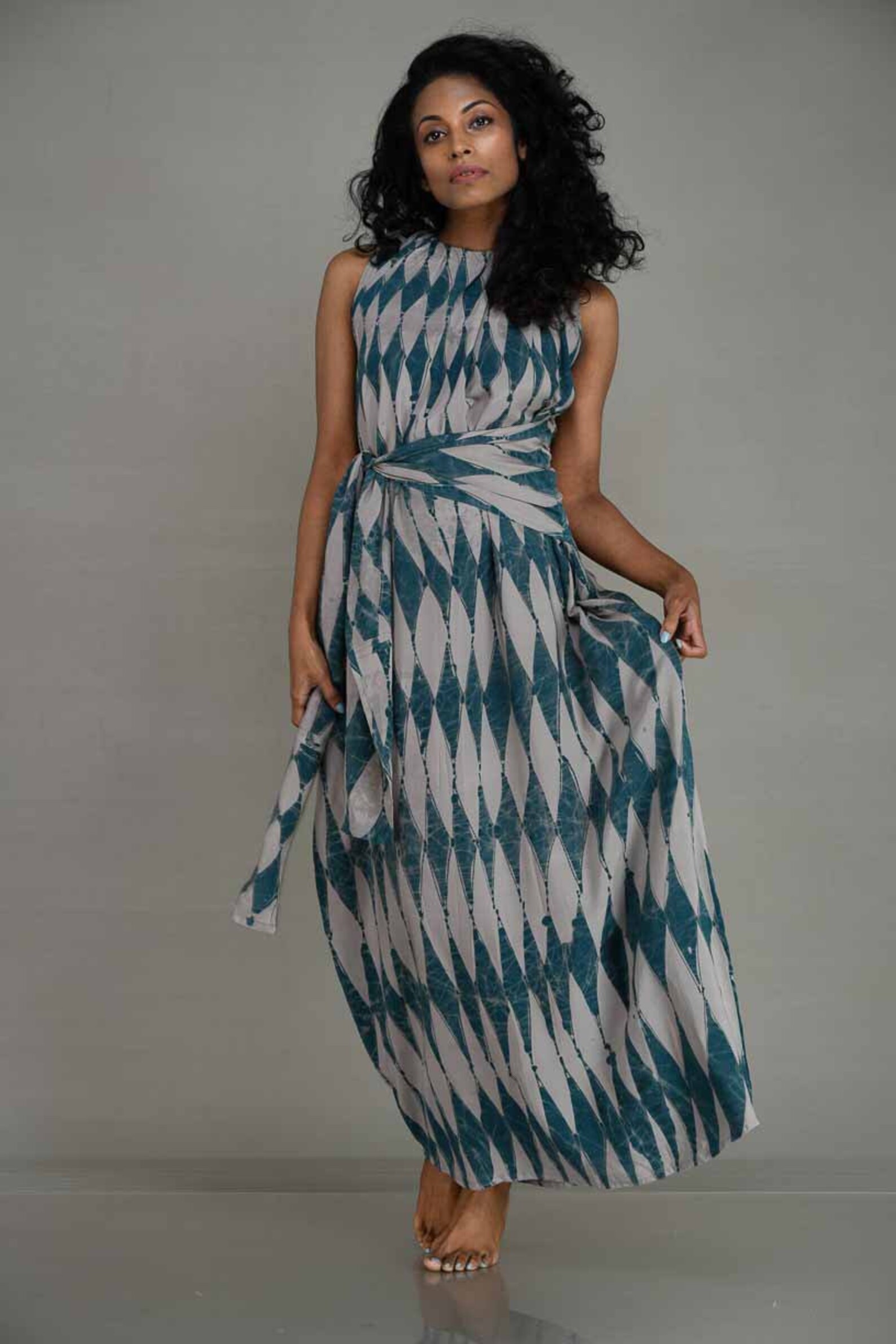 Batik Diamond estampado Crew cuello Maxi Dress con faja / Etsy