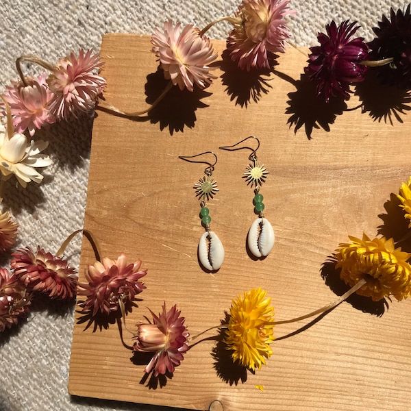 Cowry Sea Shell Earrings | Handmade & Hypoallergenic | Beachy Jewelry | Boho Jewelry | Earthy jewelry | Gold Earrings | Customizable