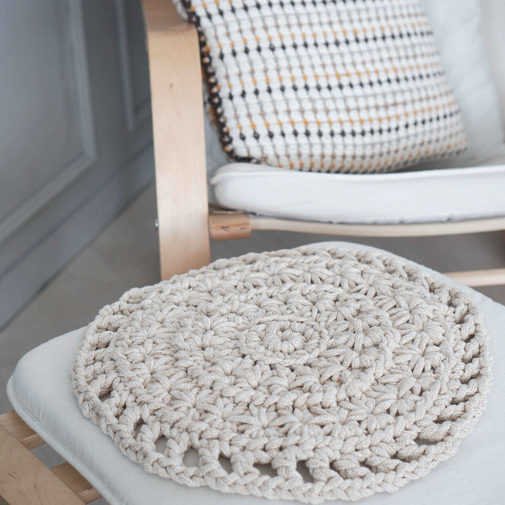 CROCHET PATTERN Lily Rug Seat Pad Crochet seat cushion Etsy