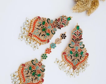 Boucles d'oreilles de mariée Jhumka et parure Tikka | Bijoux indiens pakistanais en or
