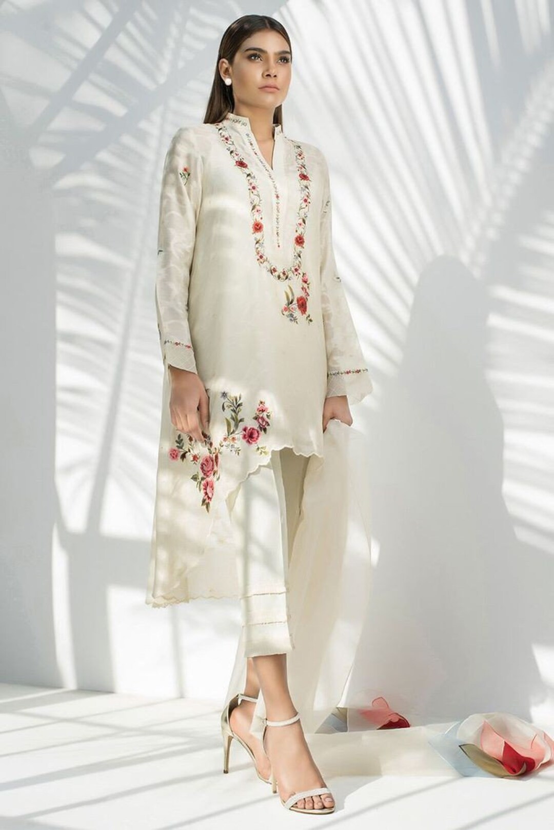 Indibelle Cotton Floral Print Gathered High Low Kurti (Off White)