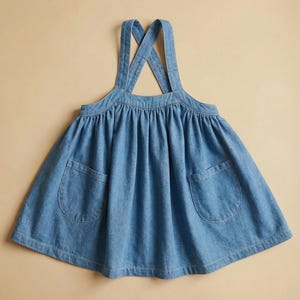 POPPY Delantal – Patrón de costura independiente para niñas de hasta 7 años – Vestido delantal holgado.