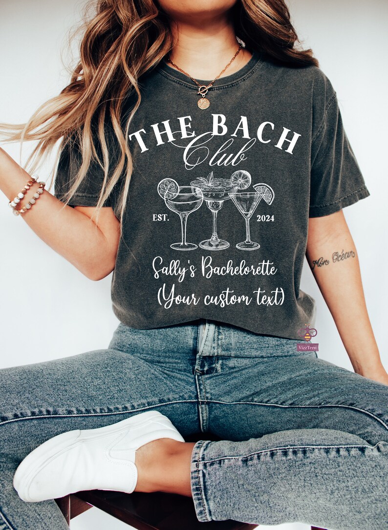 Der Bride Club und der Bach Club Shirts, trendige Komfortfarben Bachelorette Shirts, individuelle Brautjungferngeschenke, personalisierte Junggesellinnenparty Bild 4