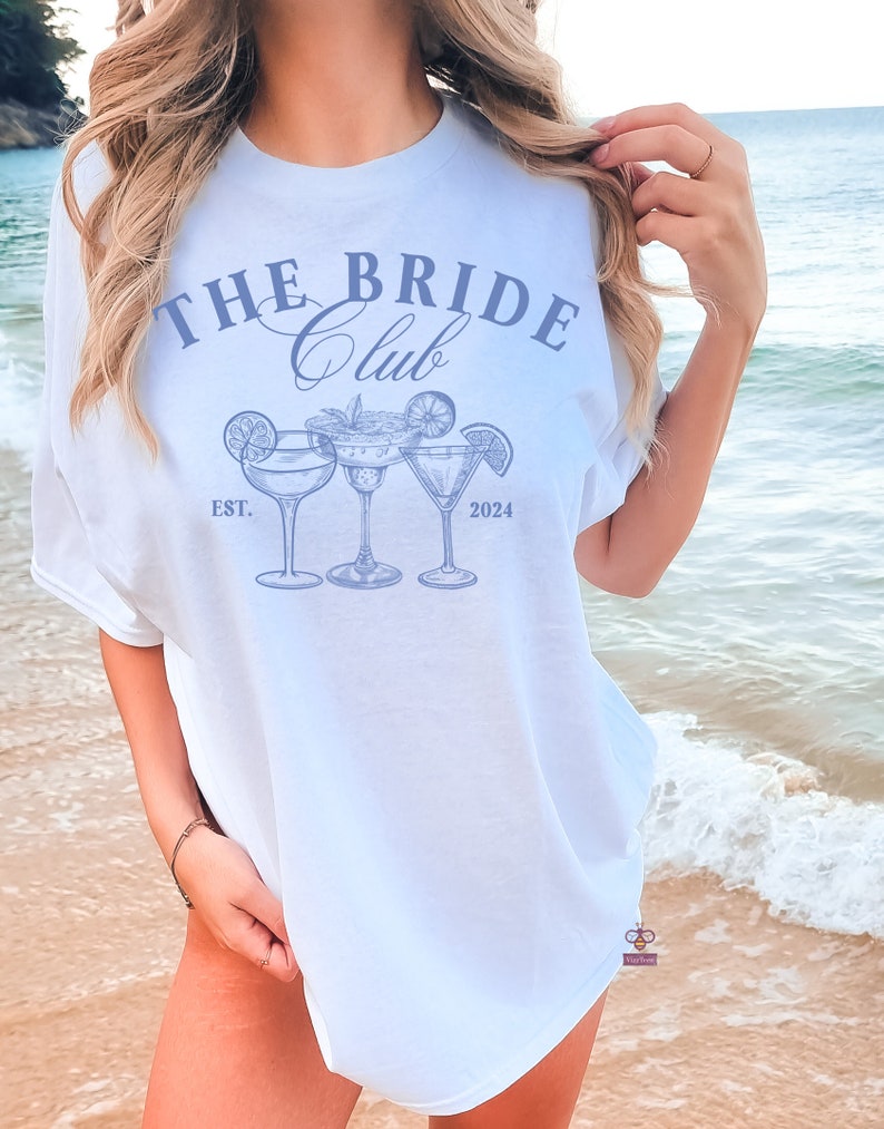 Der Bride Club und der Bach Club Shirts, trendige Komfortfarben Bachelorette Shirts, individuelle Brautjungferngeschenke, personalisierte Junggesellinnenparty Bild 3