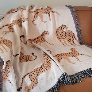Cheetah blanket, large cheetah throw blanket , 90's home decor, leopard throw blanket, bed throw, housewarming gift, animal print, nineties