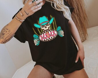 Mama 2 Graphic Tee