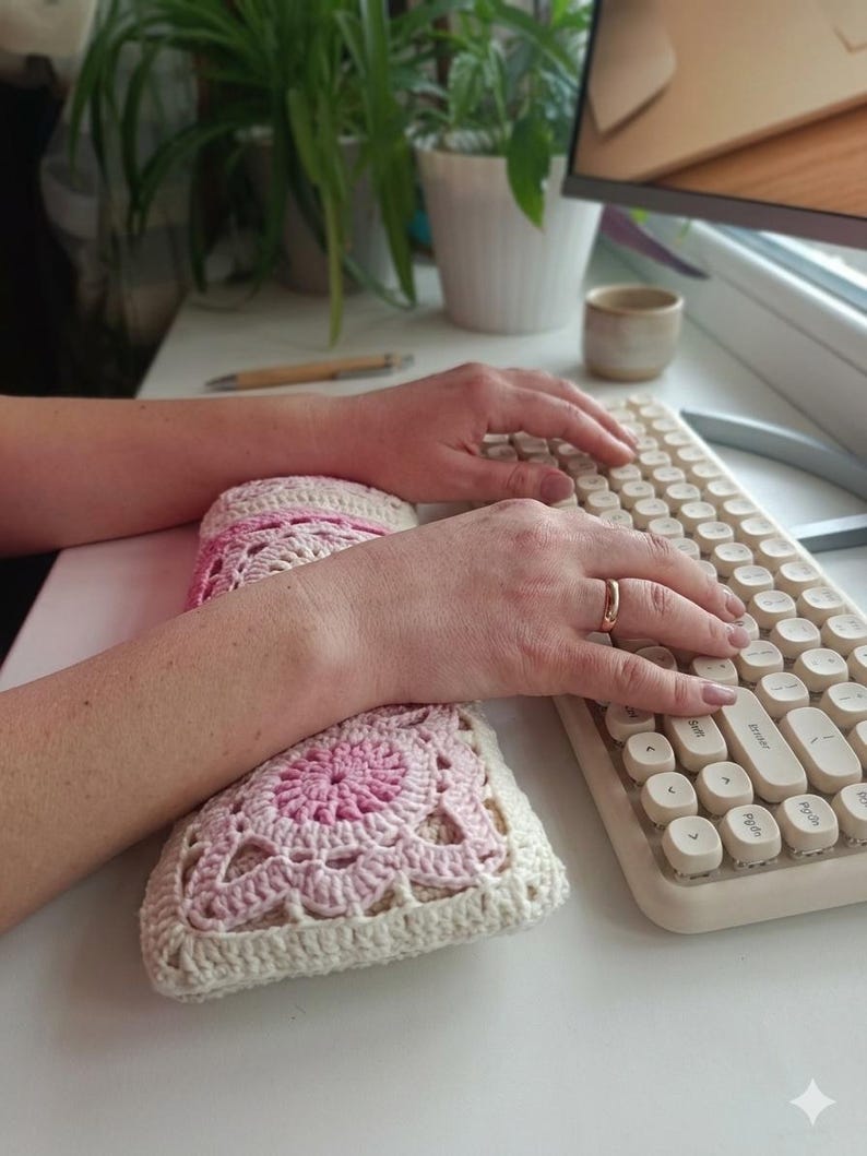 PDF Pattern for Crochet Keyboard & Mouse Wrist Rest Set - Etsy
