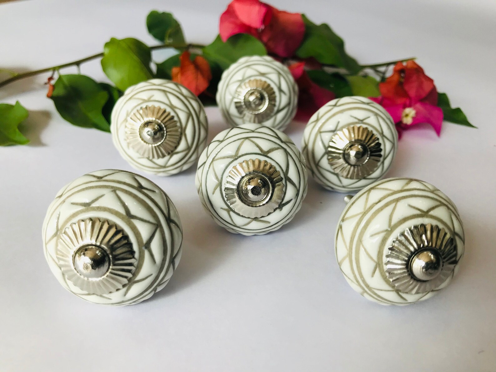 Weiß geprägte Handgemachte Designer Keramik Knäufe/Handbemalte | Etsy