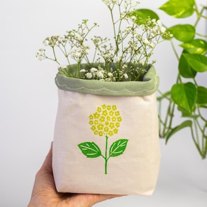 Hydrangea Flower Fabric Basket, Bread Basket, Reversible Fabric Basket, Eco-Friendly Organiser, Home Decor, Foldable Basket