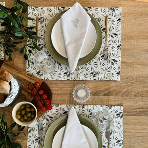 Olives Cloth Placemats, Dining Table Mats, Green Olive Table Linen, Cotton Placemats, Kitchen Table Mats, New Home Gift,  Washable Placemat
