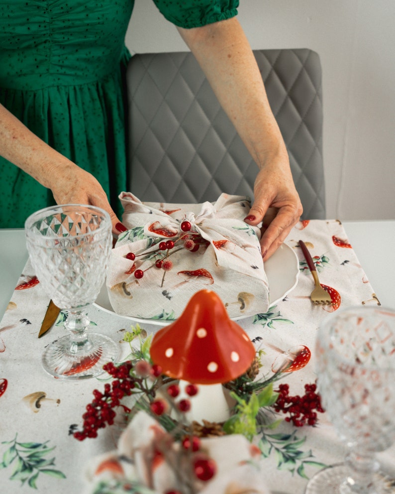 Mushroom Table Napkin Set, Toadstool Home Table Decor, Cloth Napkins, Dining Table Setting image 3