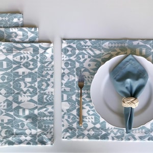 Cotton Placemats Set of 4, Kitchen Table linens, Dinning Table Mats, Reusable Placemats, Eco-Friendly Gift, New Home Gift