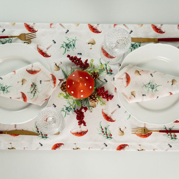 Red Toadstool Table Runner, Cloth Table Runner, Winter Home Decor, Winter Table Linen, Cotton Table Runner