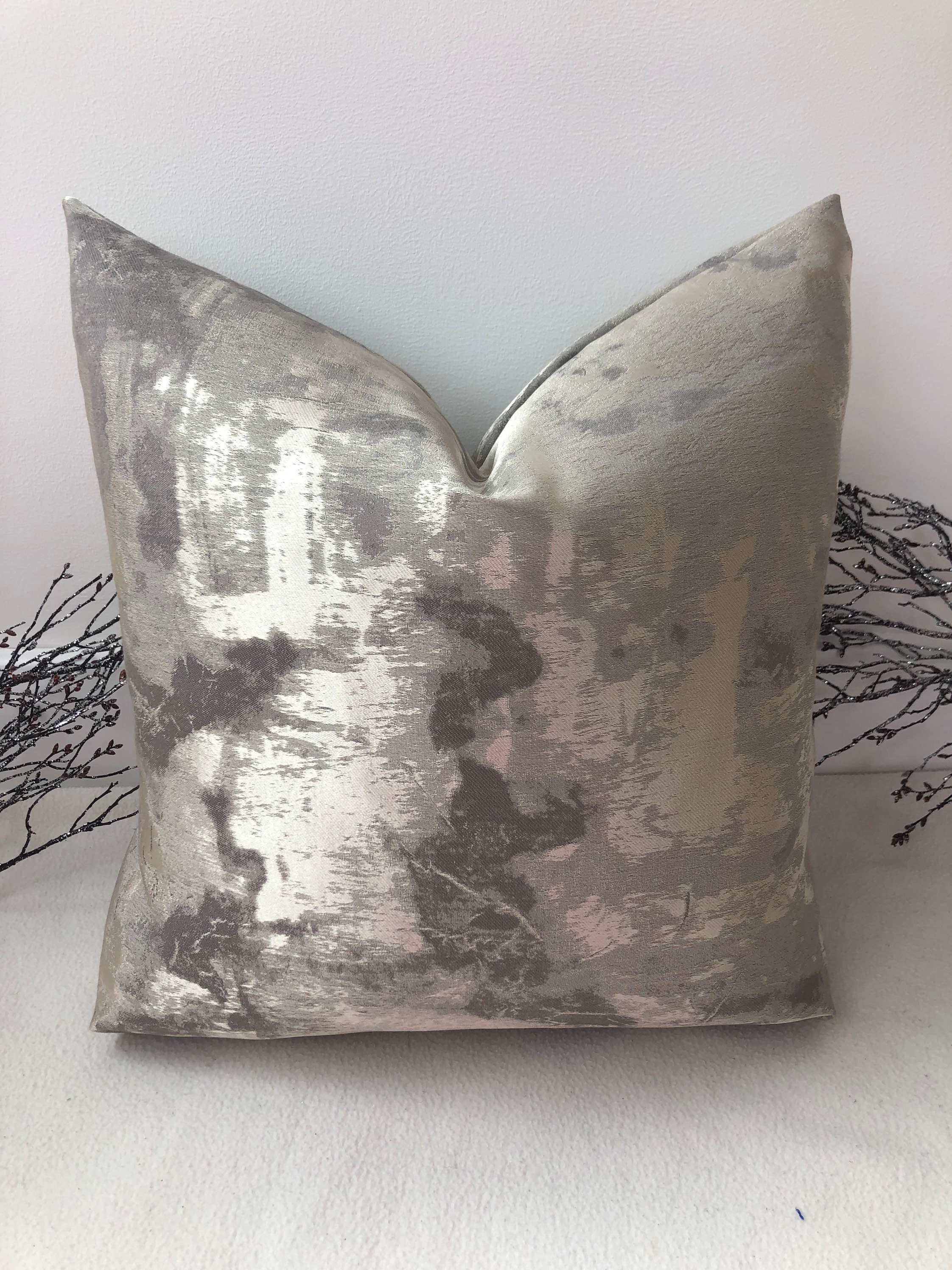 Mink velvet cushions cheap