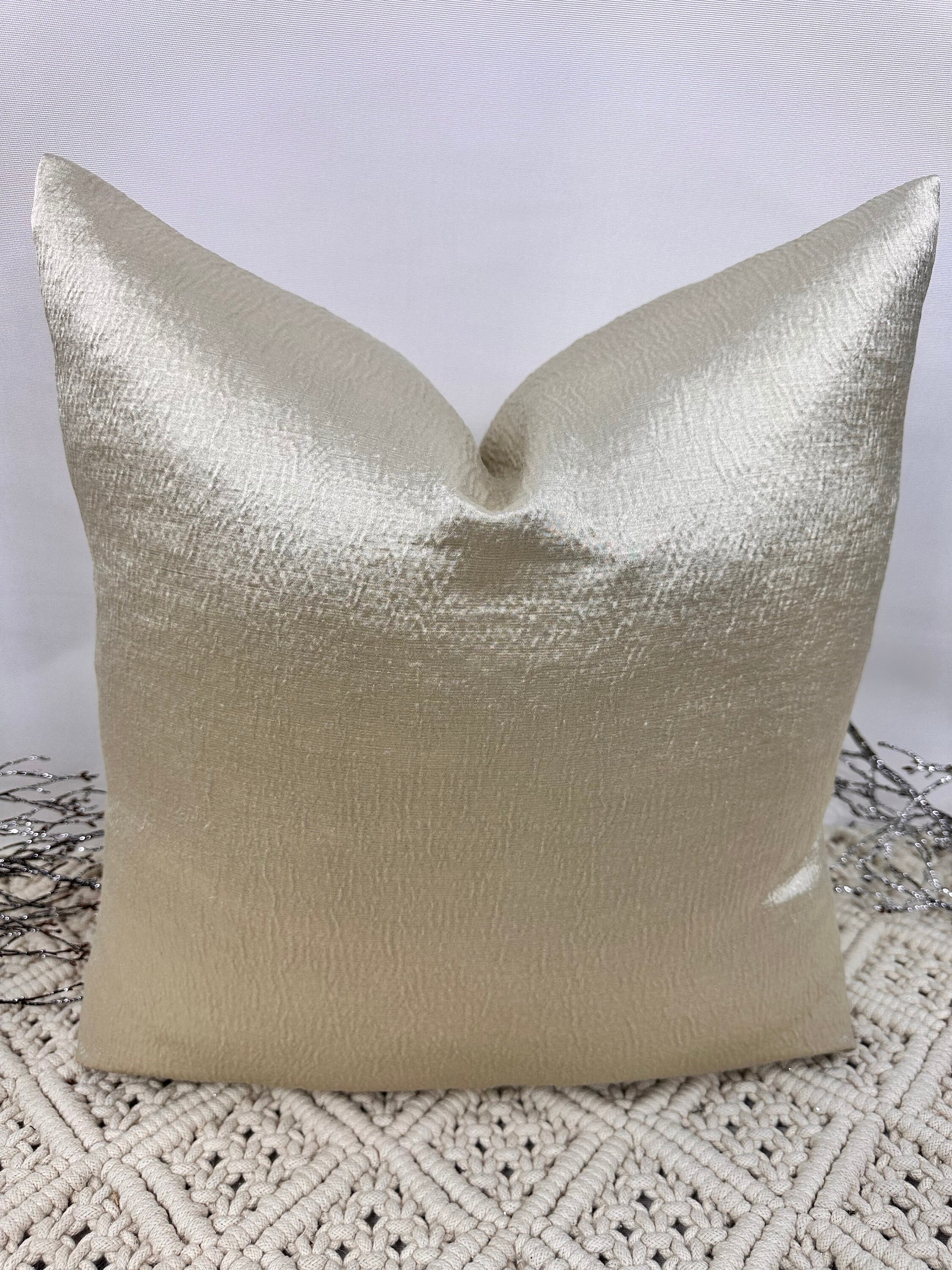 Style No. 142 - Luxury Sheen Champagne Gold Scatter Cushion Style No. 142 - Luxury Sheen Champagne Gold Scatter Cushion