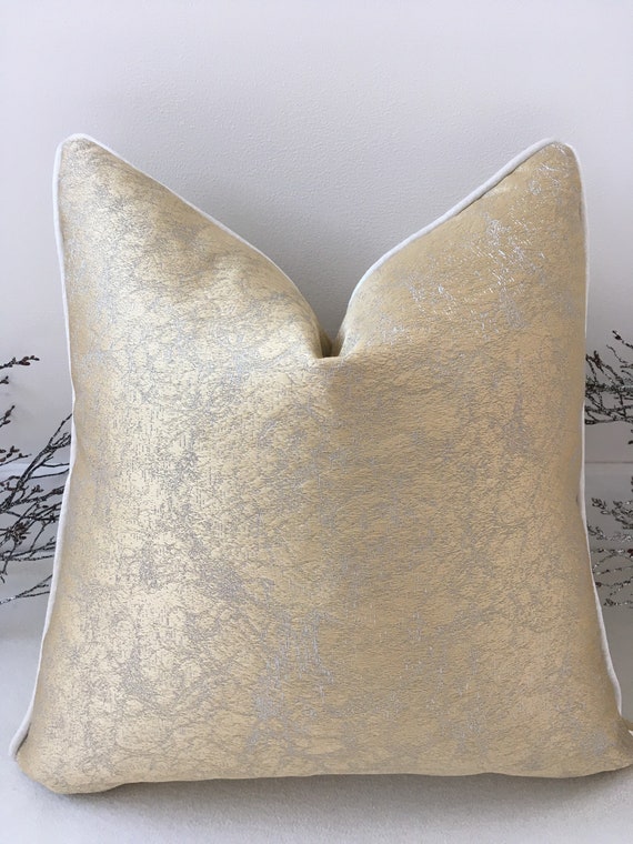 Cushions, Luxury Sofa & Bedroom Cushions