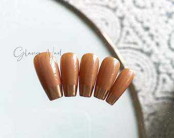 Brown Base Gold French Long Coffin Luxury Press On Nails - korte nagels - Doodskistnagels - - Amandelnagels - Lange nagels
