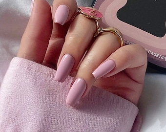 Barbie roze middellange kist luxe pers op nagels
