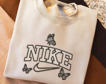 nike butterfly crewneck