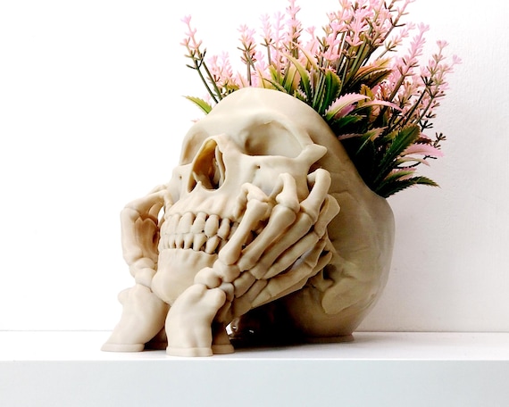 Happy Skull Planter – Realistic Gothic Decor Plant Pot, Dark Academia Macabre Head Planter