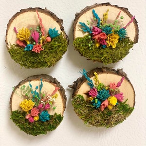 Cedar Wood Round and Dried Floral Kitchen Magnets - Whimsical, CottageCore Magnets