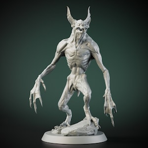 Vampire Miniature - Highly Detailed Collectible Figurine for Tabletop Gaming