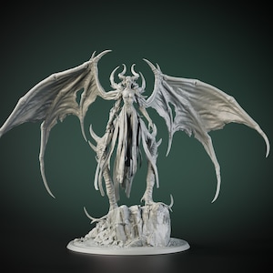 Demon Queen Miniature, Undead Miniature, For Dungeons And Dragons Pathfinder Tabletop Games