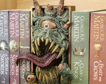 Watcher Book Nook, Tabletop Fantasy Role Playing Props, Unique Sculptural Bookshelf Home Decorations For Book Lovers, Horror Fans