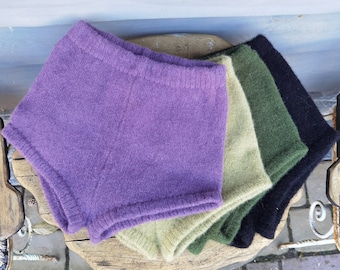 Handstickade shorts i merinoull | Varma ullunderkläder