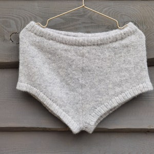 Wollunterwäsche Shorts aus Merinowolle Hand gestrickte Shorts Warme Shorts Schafwolle Bild 1