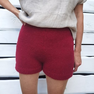 Merino Wool Shorts / Pantalones cortos cálidos hechos a mano