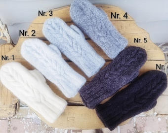 Woolen gloves with braid | Handmade knitted gloves | warm gloves | natural organic woolen gloves