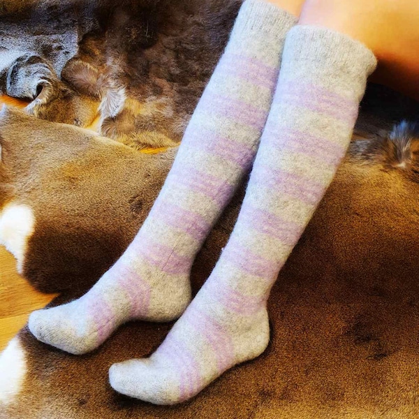 Calcetines de lana tejidos a mano para mujer/ Calcetines de pura lana/ Calcetines de cama/ Terapéuticos de lana orgánica / Calcetines de lana / Calcetines largos