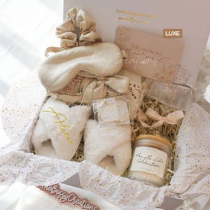 Beige Bridal Suite Fluffy Slippers Bridesmaid Gift Box Bridal Shower Robes Day Of Wedding Gift MOH Bridesmaid Proposal Gift Box Classy Gifts
