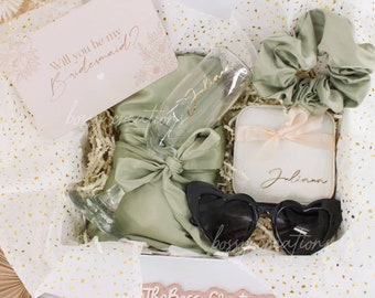 Sage Green Satin Robe Bridesmaid Proposal Gift Box Personalized Boho Wedding Party Will You Be My Bridesmaid Champagne Glass Jewelry Box