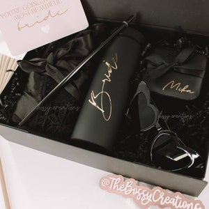 Zwarte bruid geschenkdoos set met gewaad satijnen bruids verlovingsmand heden bruidsmand toekomst mevr. cadeau bruids douche goth bruiloft boho
