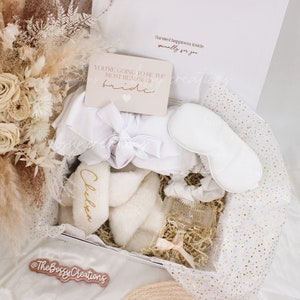 Fluffy Slippers Bride Gift Box Set With Robe Satin Bridal Engagement Basket Present Bridal Basket Future Mrs Gift Bridal Shower Boho Wedding