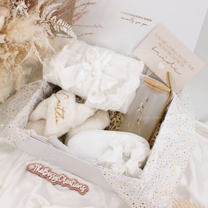 Fluffy Slippers Bride Gift Box Set With Luxe Robe Bridal Engagement Basket Present Bridal Basket Future Mrs Gift Bridal Shower Boho Wedding