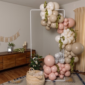 Olivia THICK Ballongirlandenset in warmen Ivory-Beige-Schattierungen für die Brautparty Babyparty Junggesellinnenparty