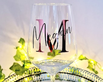 Personalised Wine Glass/Glasses, Name and initial Wine Glass Custom Birthday Wine Glass, Mothers Day Christmas Secret Santa Gift For Her/Him