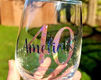 Personalised 40th Birthday Glass Tumbler Vodka Wine Glass With Gift Box Present Idea For Her/Him Women, Daughter, Bestie, Mum, Milestone Age