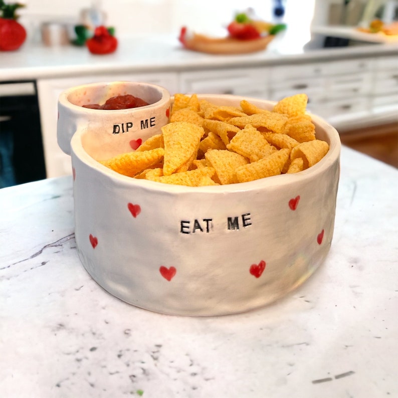 Eat me Dip me Chip and Dip Bowl image 7