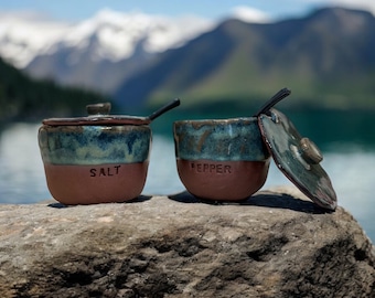 Salt and pepper bowl set , salt and pepper Jars, kitchen essentials