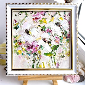 Flower Painting Floral Original Art White Meadow Oil Textured Artwork Light Impasto colorful Beige Modern Small Abstract Wildflower Framed