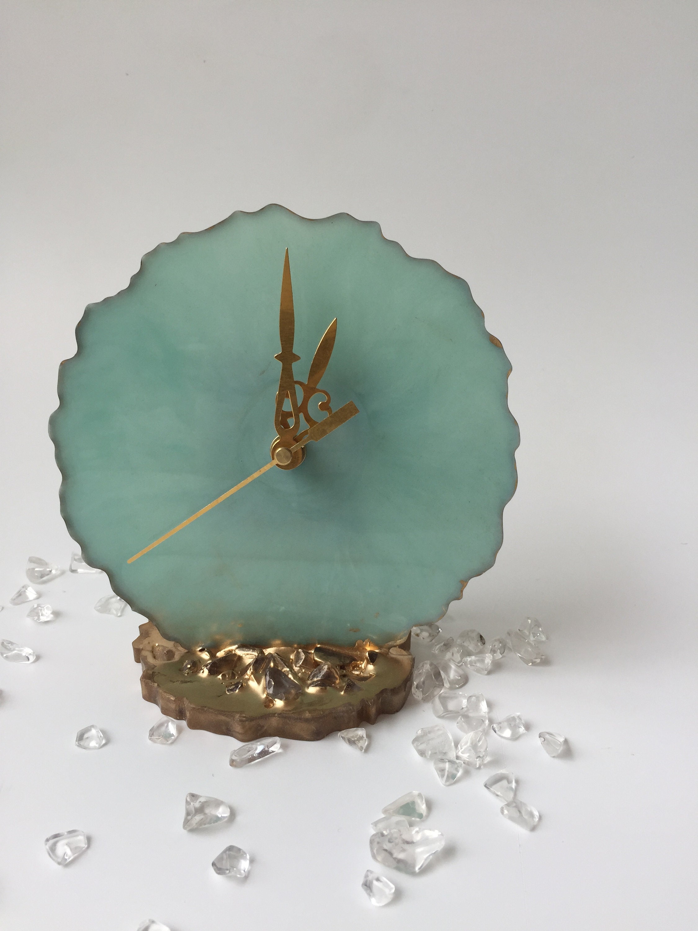 Resin Table Clock/Resin Clock/Epoxy CLOCK/Resin table ware Etsy